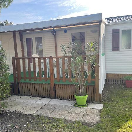 Mobil Home Parfait Etat Sur Camping Arvert Exterior foto