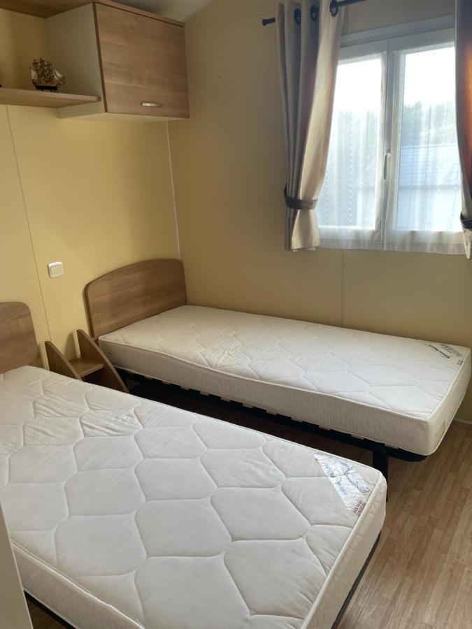 Mobil Home Parfait Etat Sur Camping Arvert Exterior foto